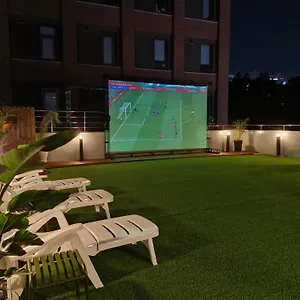 Bluedot Poshtel Hostel